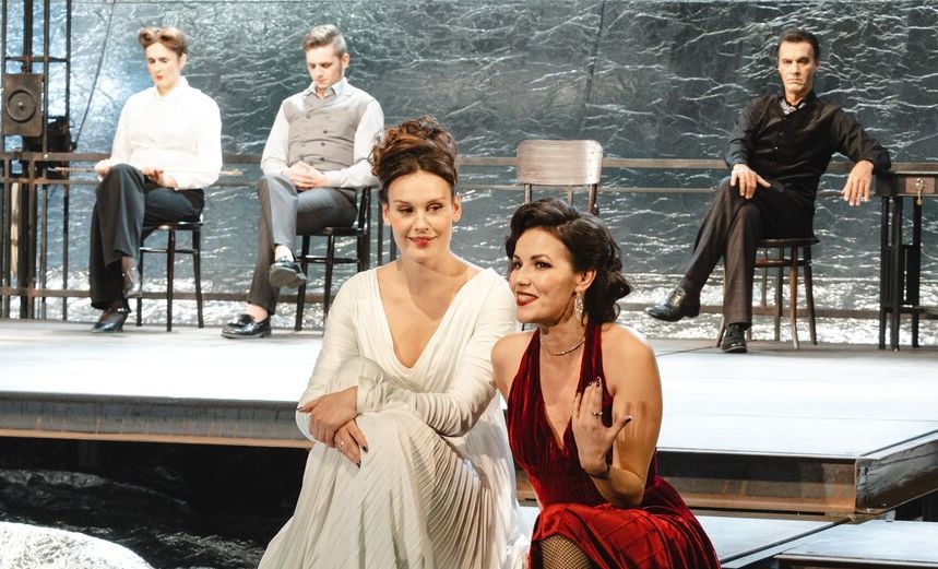 Невольницы