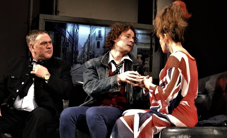 Слишком женатый таксист