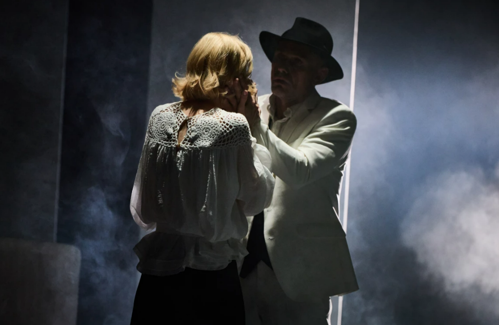 Маленькие супружеские преступления