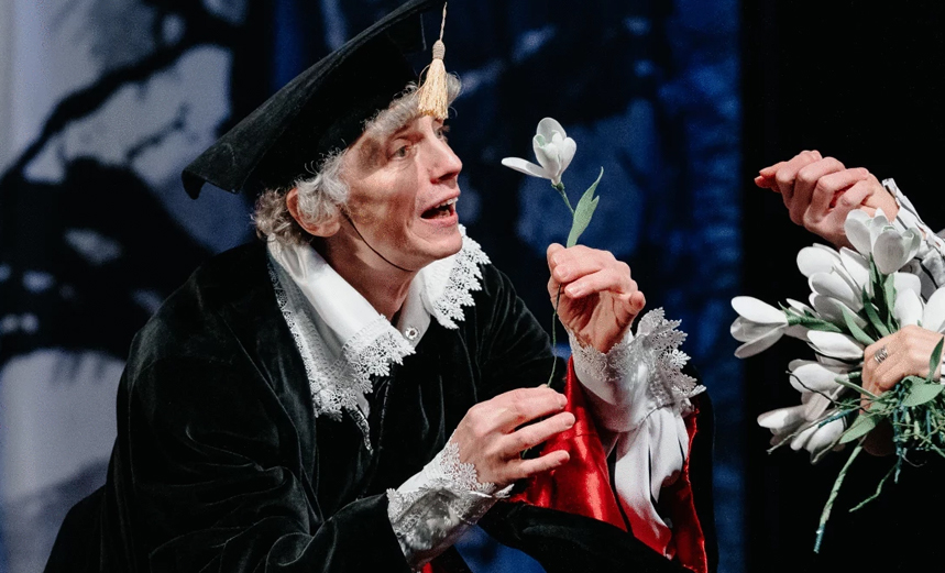 Двенадцать месяцев