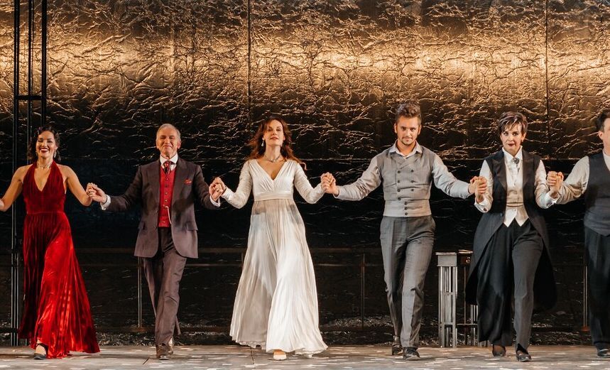 Невольницы