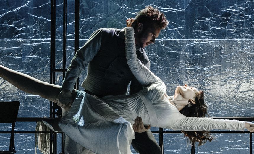 Невольницы